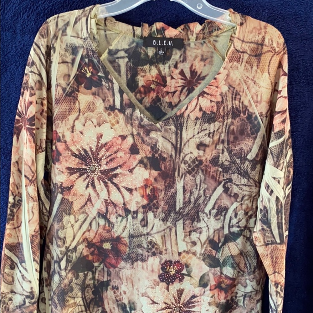 floral top
